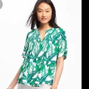 Women’s Old Navy Palm Leaf Blouse